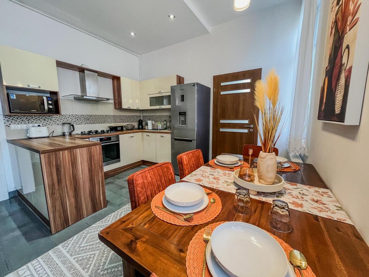 Jókai Apartman Pécs teljesen felszerelt konyha